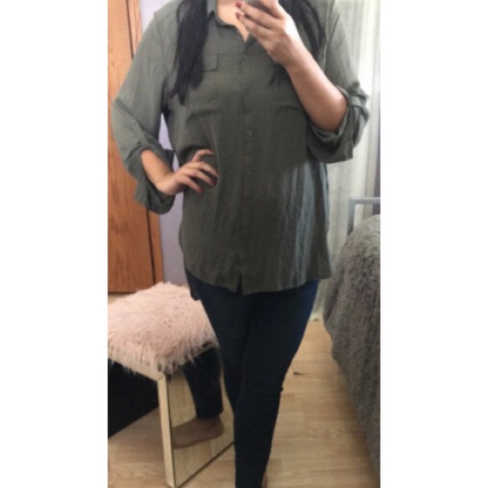 Button Forest Green Sheer Blouse